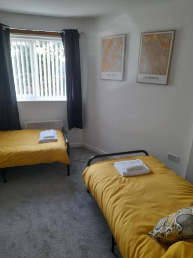 Apartamento Flat 4 Corner House Doncaster Exterior foto